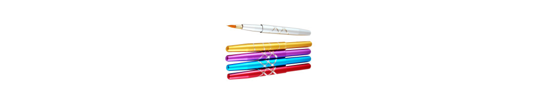 Applicators and cosmetic brushes for make-up | divinecosmetics.eu